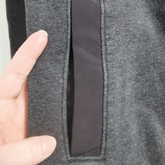 Lululemon en route jacket - Picture 14 of 16